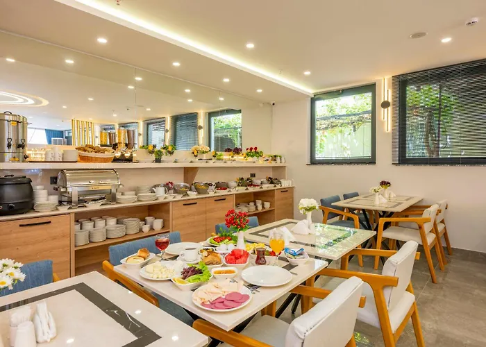 Diamond Luxury Hotel