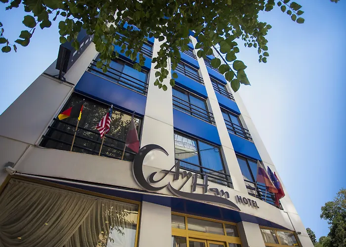Ayhan Hotel