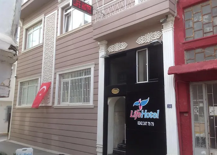 3-Sterne-Hotel: Life Hotel